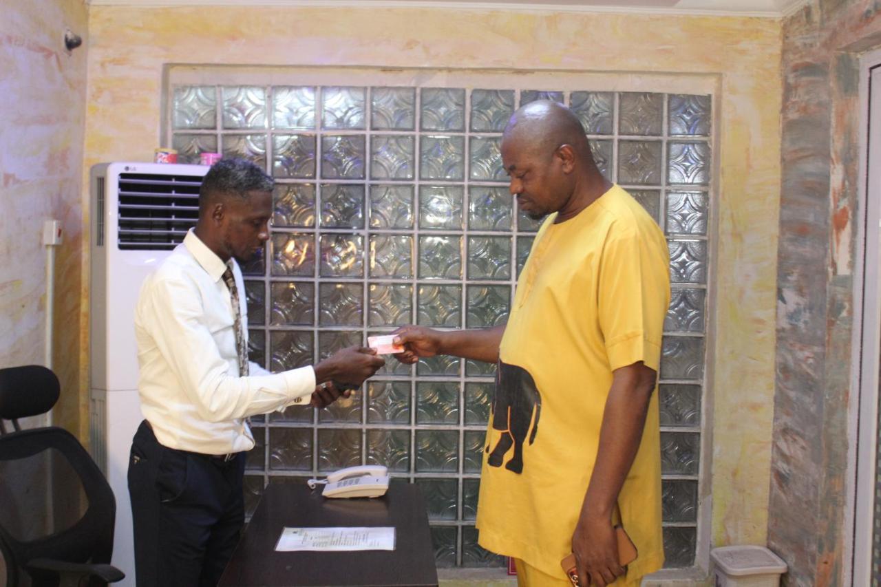 Blue Moon Hotels Victoria Island Lagos Bagian luar foto