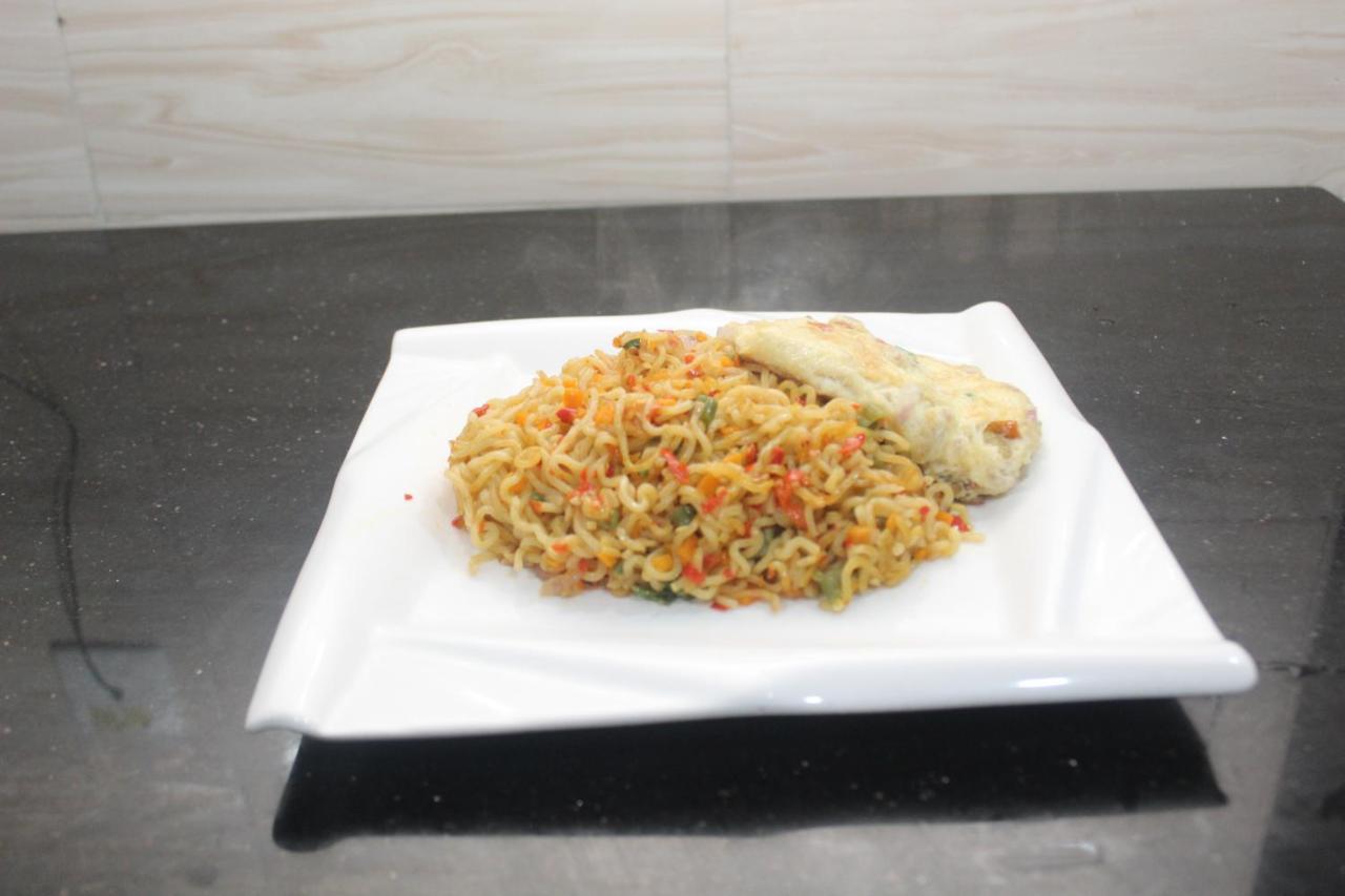 Blue Moon Hotels Victoria Island Lagos Bagian luar foto