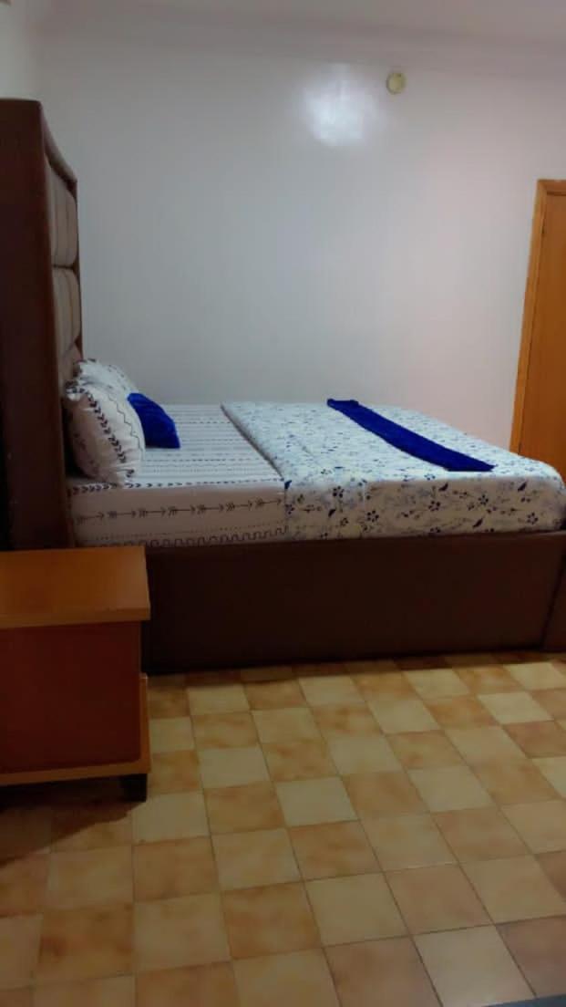 Blue Moon Hotels Victoria Island Lagos Bagian luar foto