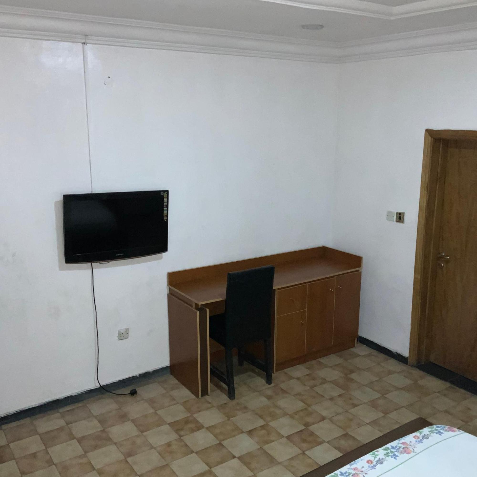 Blue Moon Hotels Victoria Island Lagos Bagian luar foto